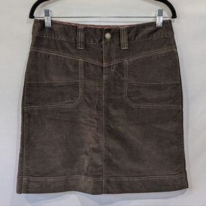 Athleta Dark Moss Velvet Skirt with Pockets Size 6 S/M